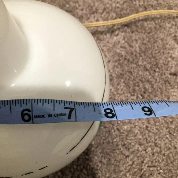 Vintage Milk glass Green leaf Hurricane Parlor Lamp Gone With The Wind style - Picture 12 of 12